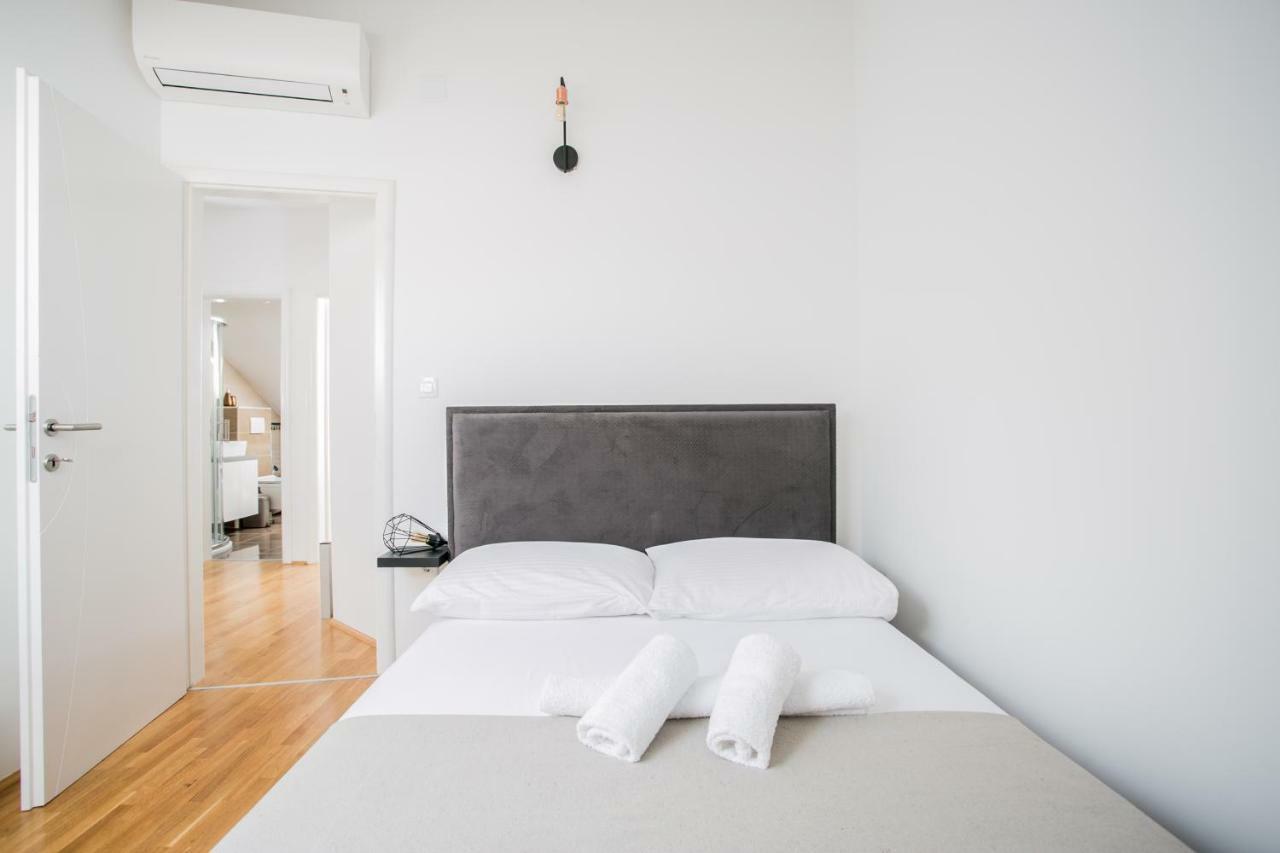 Luxury Penthouse Queen Apartment Split Bagian luar foto